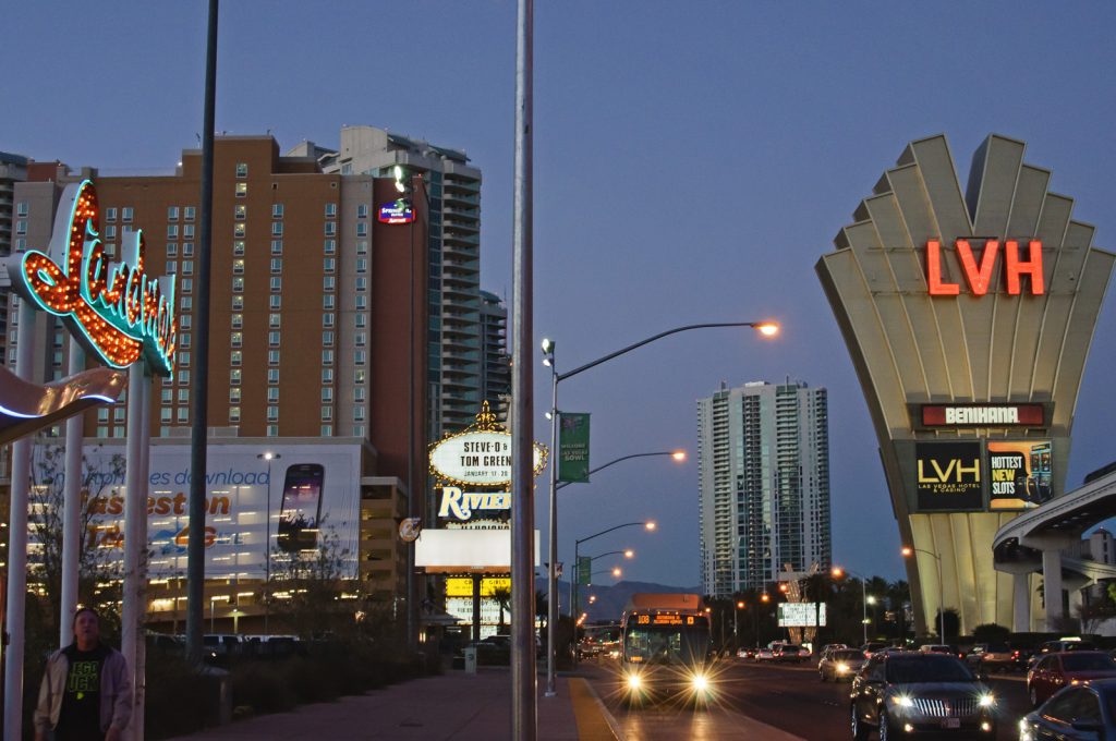 صورة luxury hotel exterior Los Angeles في لوس أنجلوس