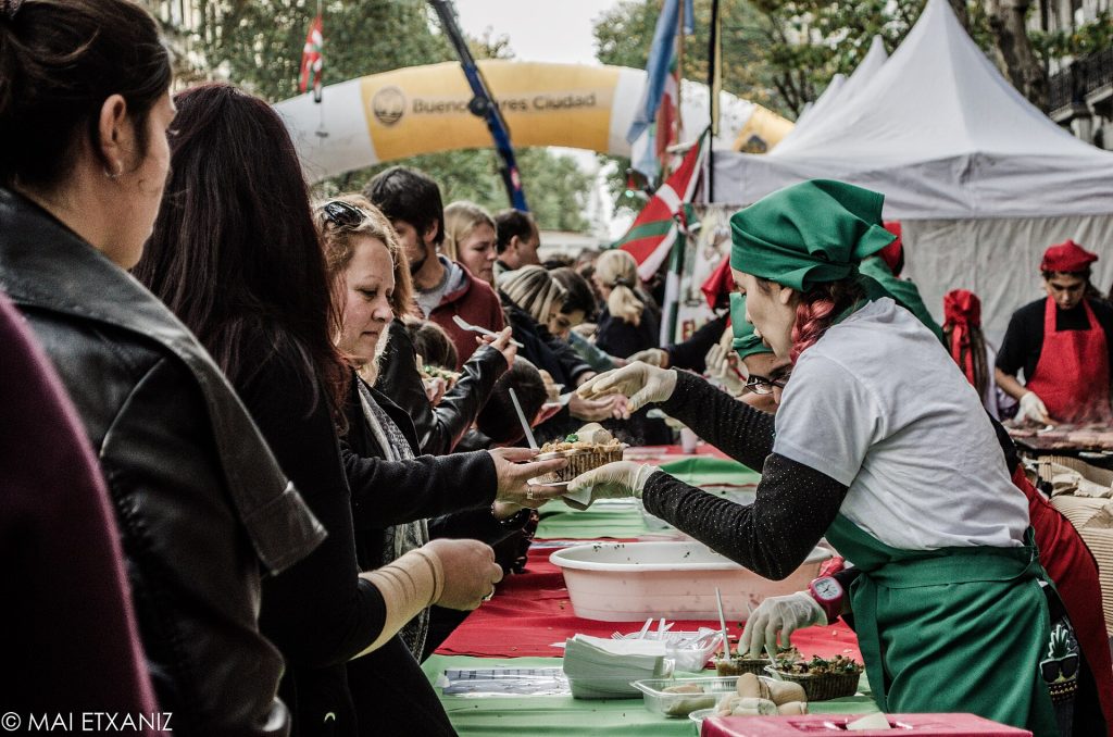 صورة street food Buenos Aires في بوينس آيرس
