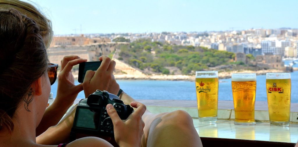 صورة street food Valletta في فاليتا