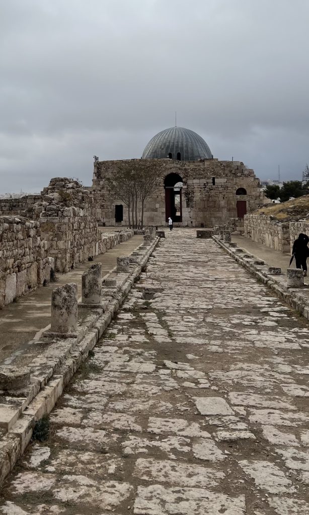 صورة جبل القلعة في عمّان
